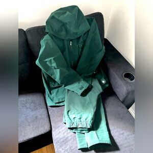 Fielder Bonobos sweatsuit